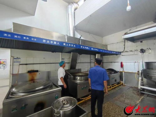 金鄉縣綜合行政執法局全面開展餐飲油煙治理行動，提升酒店環境管理水平